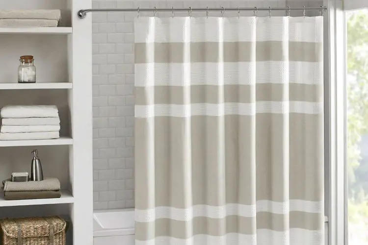 How to Get Mold Out of Fabric Shower Curtains?
